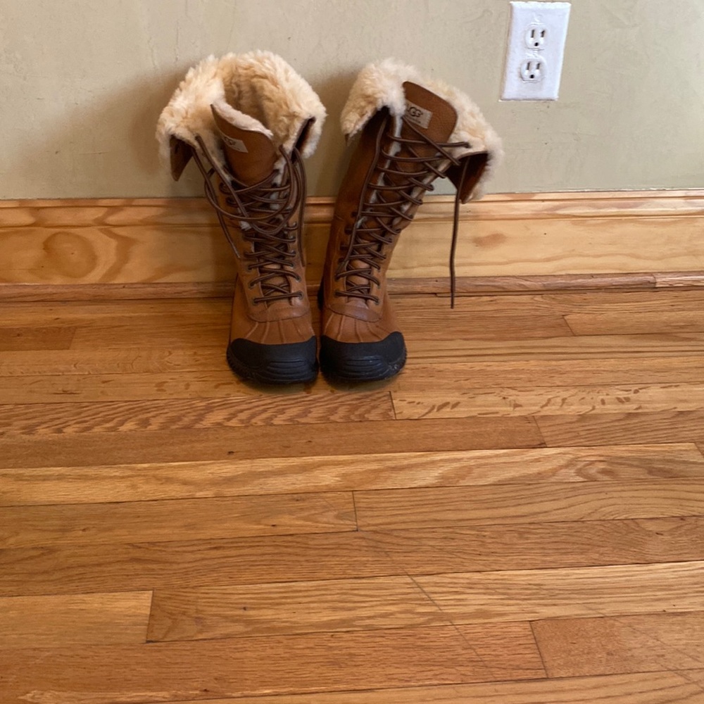 UGG Adirondack Tall size 7